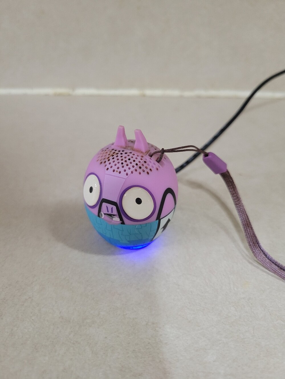 Fornite Loot Llama Bitty Boomers Wireless Bluetooth Speaker